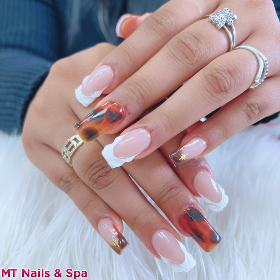 MT Nails & Spa nail photo 5