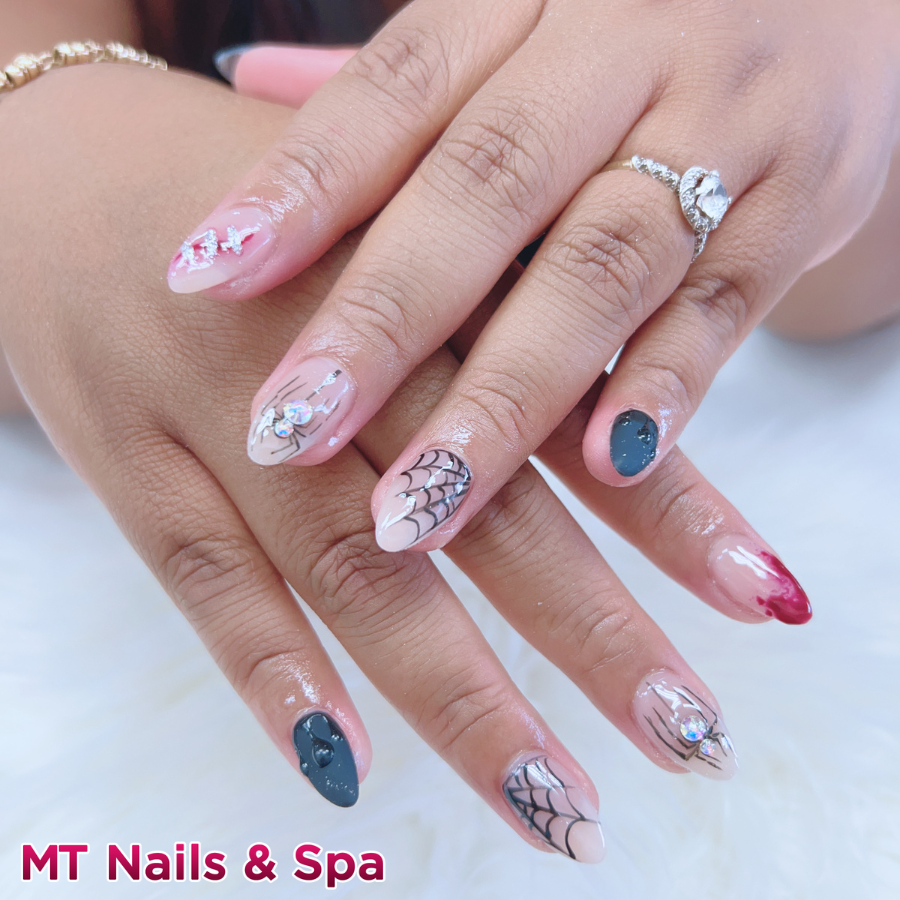MT Nails & Spa nail photo 7